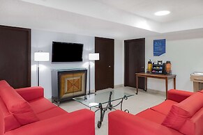 Days Inn by Wyndham Pensacola I-10