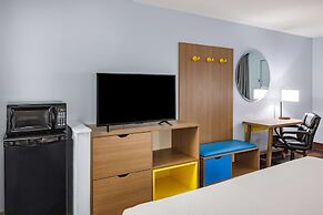 Days Inn by Wyndham Pensacola I-10