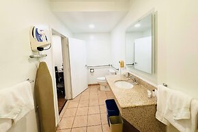 Ramada by Wyndham San Diego Airport