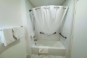 Ramada by Wyndham San Diego Airport