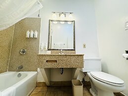 Ramada by Wyndham San Diego Airport