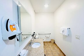 Ramada by Wyndham San Diego Airport