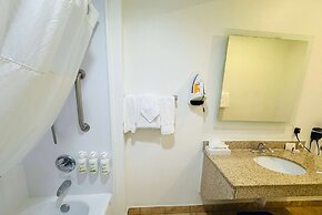 Ramada by Wyndham San Diego Airport