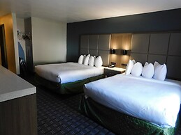 Days Inn & Suites by Wyndham Downtown Gatlinburg Parkway