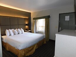 Days Inn & Suites by Wyndham Downtown Gatlinburg Parkway