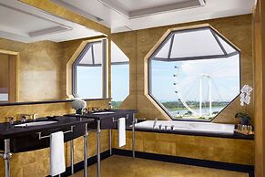 The Ritz-Carlton, Millenia Singapore