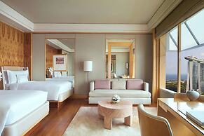 The Ritz-Carlton, Millenia Singapore