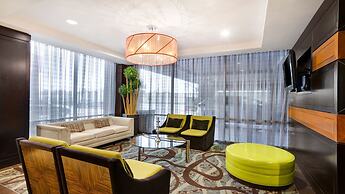 Crowne Plaza Houston Galleria Area by IHG