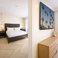 Luxe Sunset Boulevard Hotel