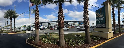 Quality Inn Daytona Speedway I-95