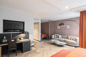 Hyllit Hotel