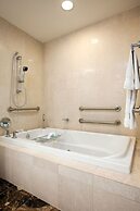 Beach House Fort Lauderdale, A Hilton Resort