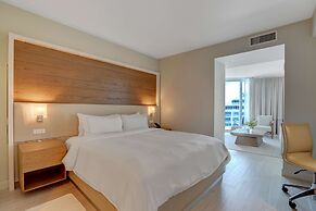 Beach House Fort Lauderdale, A Hilton Resort