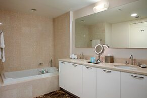 Beach House Fort Lauderdale, A Hilton Resort