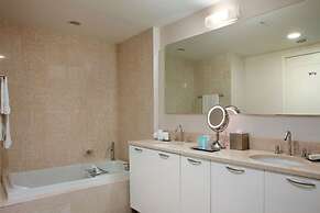 Beach House Fort Lauderdale, A Hilton Resort