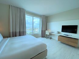 Beach House Fort Lauderdale, A Hilton Resort