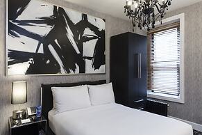 Square Hotel at Times Square