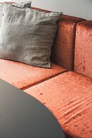 HOP Apartments & Suites