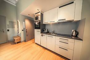 HOP Apartments & Suites