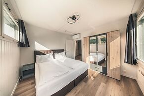 HOP Apartments & Suites