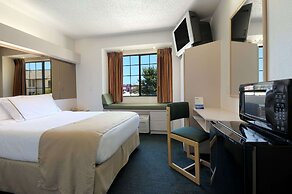 Microtel Inn by Wyndham Arlington/Dallas Area