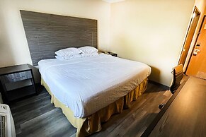 Travelodge by Wyndham Arlington/Dallas Area