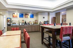 Comfort Inn & Suites DeLand - near University