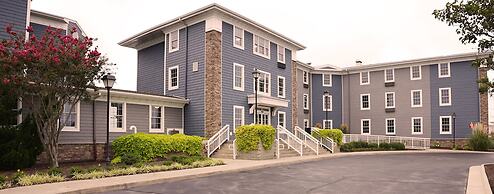 Comfort Suites Chincoteague Island Bayfront Resort