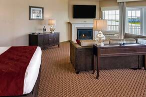 Comfort Suites Chincoteague Island Bayfront Resort