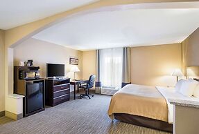 Quality Inn I-70 Near Kansas Speedway