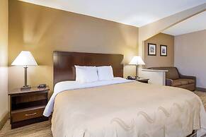 Quality Inn I-70 Near Kansas Speedway