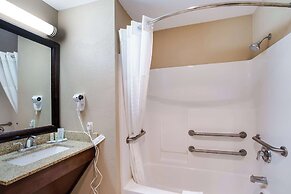 Quality Inn I-70 Near Kansas Speedway