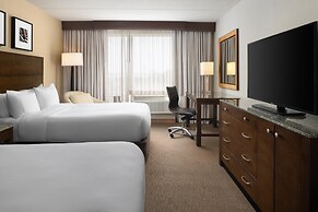 DoubleTree by Hilton Hotel Boston Bayside