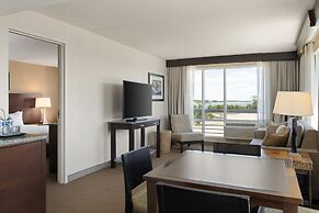 DoubleTree by Hilton Hotel Boston Bayside