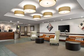DoubleTree by Hilton Hotel Boston Bayside