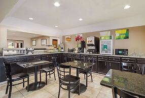 Quality Inn & Suites Augusta Fort Eisenhower Area