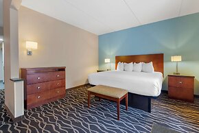 Best Western Plus Suites-Greenville