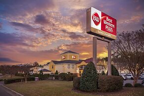Best Western Plus Suites-Greenville