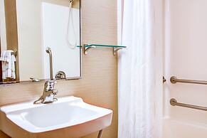 Comfort Suites Springfield-Eugene