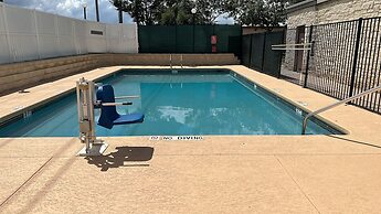 Country Inn & Suites by Radisson, Austin North (Pflugerville), TX