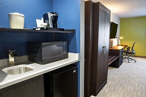 Holiday Inn Express & Suites Dayton-Huber Heights by IHG