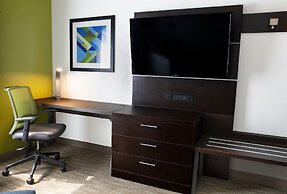 Holiday Inn Express & Suites Dayton-Huber Heights by IHG