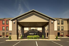 Holiday Inn Express & Suites Lebanon by IHG