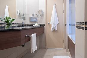 Leonardo City Tower Hotel Tel Aviv