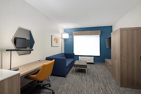 Holiday Inn Express Hotel & Suites Portland-Jantzen Beach by IHG