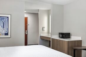 Holiday Inn Express Hotel & Suites Portland-Jantzen Beach by IHG