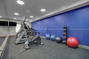 Holiday Inn Express Hotel & Suites Portland-Jantzen Beach by IHG