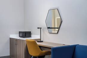 Holiday Inn Express Hotel & Suites Portland-Jantzen Beach by IHG