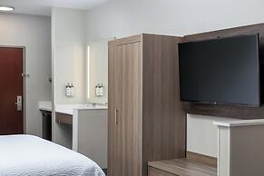 Holiday Inn Express Hotel & Suites Portland-Jantzen Beach by IHG