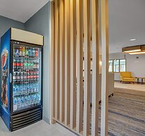 Holiday Inn Express Hotel & Suites Portland-Jantzen Beach by IHG